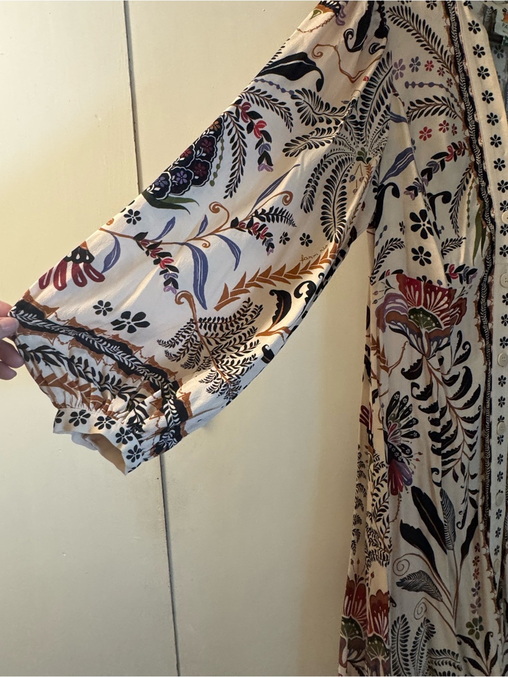 FARM Rio Cream Maxi Dress with Multicolor Floral Print - Picture 5 of 6